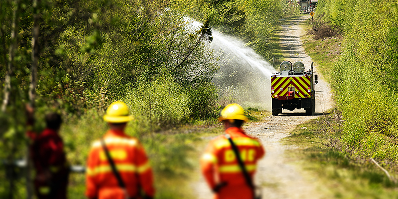 Best Features Public Safety Officials Should Look For In Priority Services and Connectivity